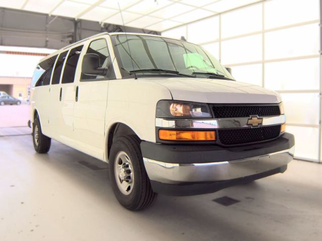 chevrolet express passenger 2019 1GAZGPFP9K1289935 image chevrolet express passenger 2019 1GAZGPFP9K1289935 image